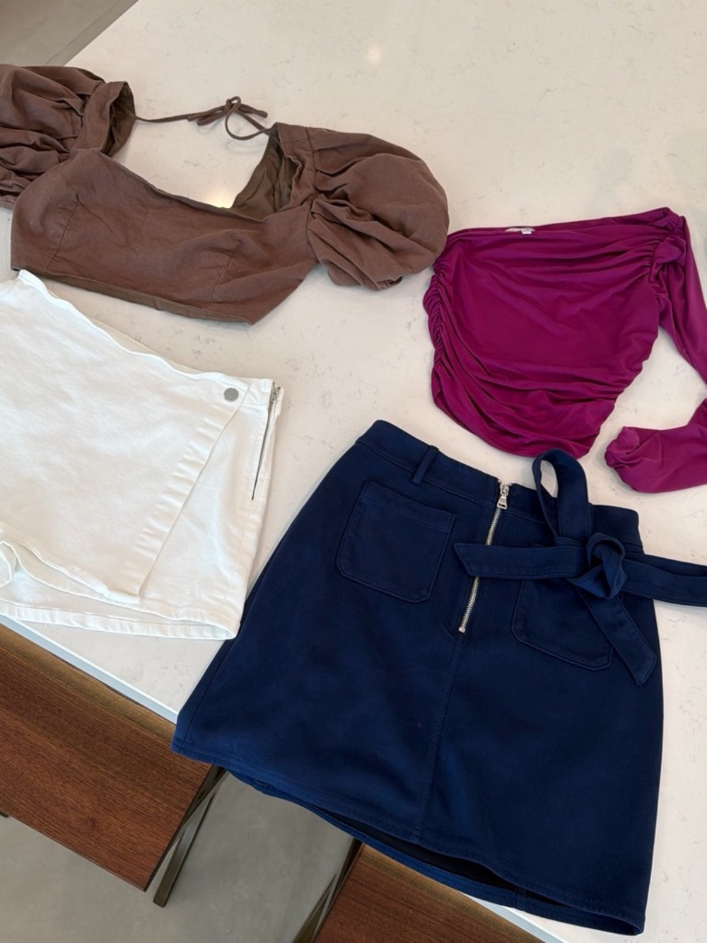 BULK LOT of paired outfit!- Sleek Skirt paired with Tops! Euro-Summer Energy!!